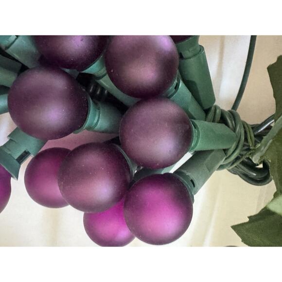 Set‎ of PURPLE CLUSTER LIGHTS 6 Clusters On String Indoor/Outdoor NEW - Picture 4 of 7